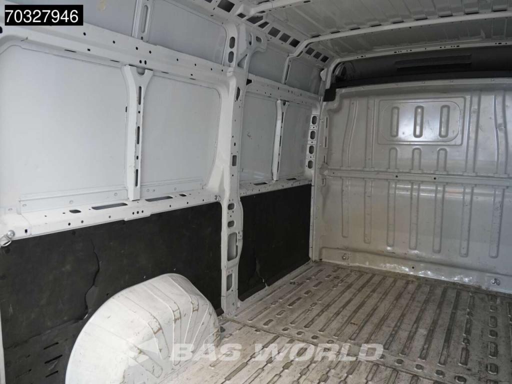 Peugeot Boxer 140PK L2H2 Airco Parkeersensoren Euro6 L2 Airco Photo 8