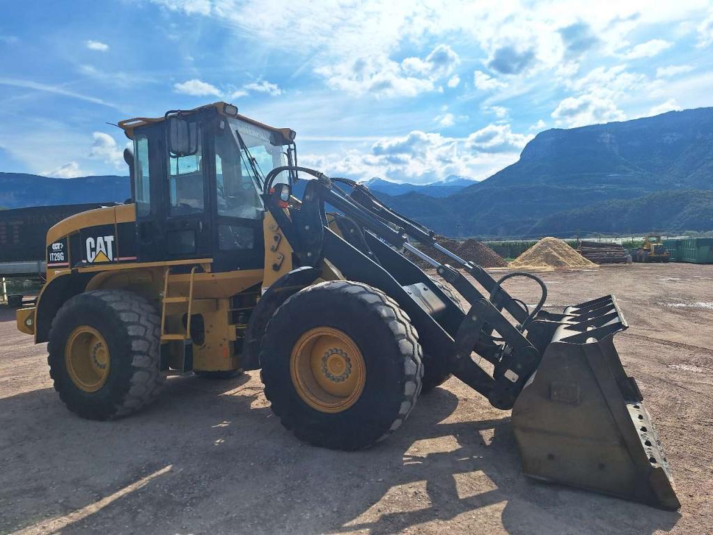 Caterpillar IT 28 G Photo 10