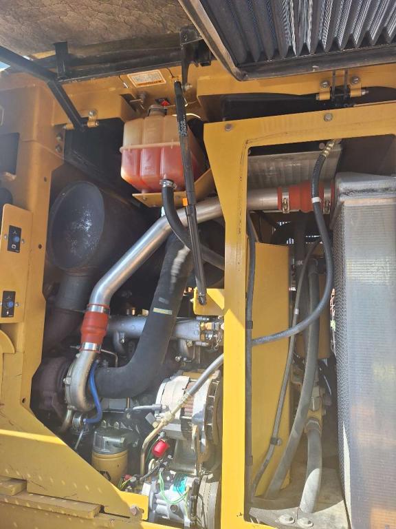 Caterpillar IT 28 G Photo 14
