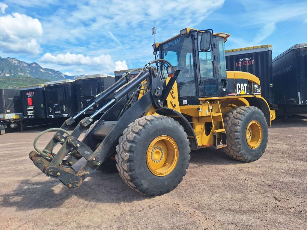 Caterpillar IT 28 G Photo 5