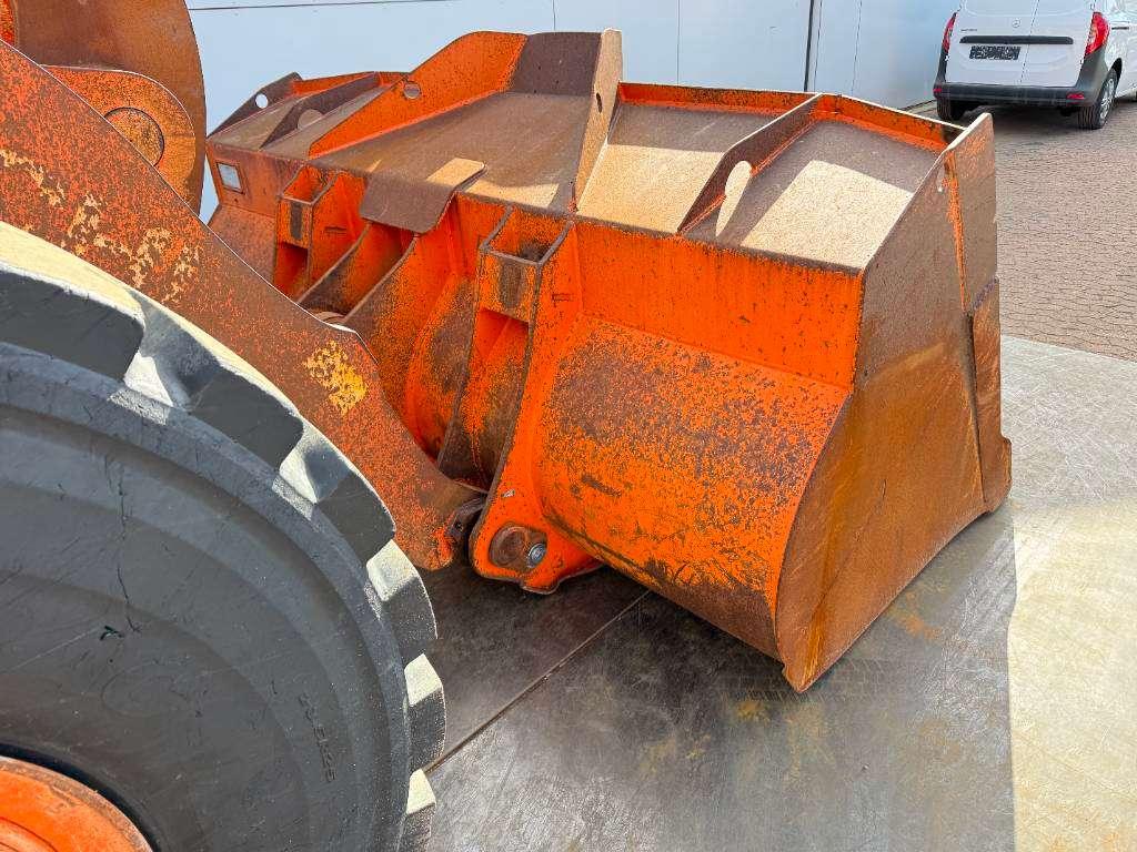 Hitachi ZW250-6 - CDC / 3rd Function / Auto Greasing Photo 24
