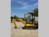 Komatsu PC16R-2 Photo 1 thumbnail