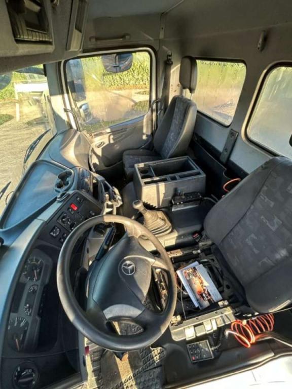 Mercedes-Benz Camion ampliroll Photo 6