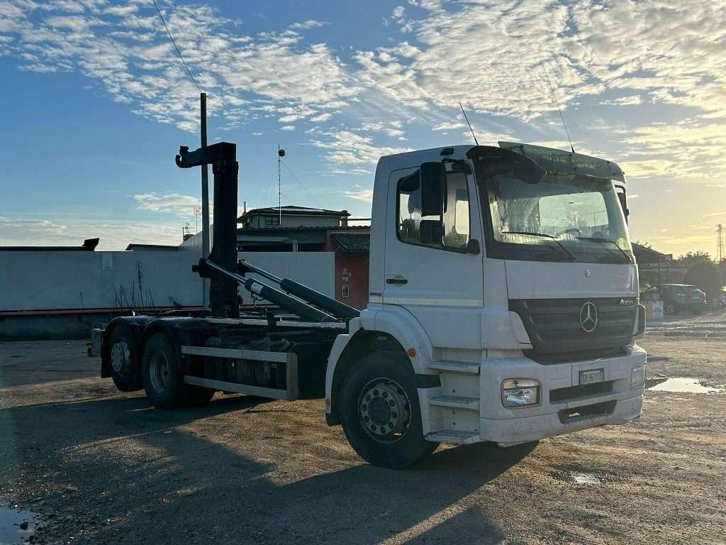 Mercedes-Benz Camion ampliroll Photo 7