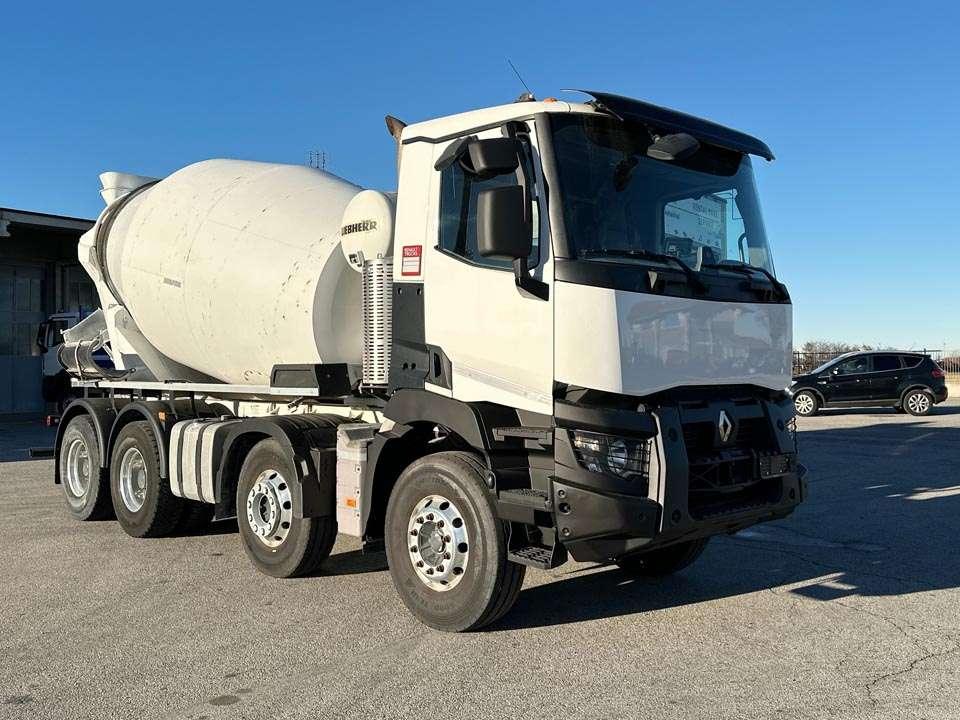 Renault C430 8x4 Photo 21