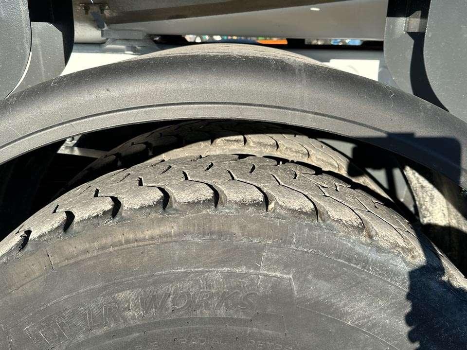 Renault C430 8x4 Photo 8
