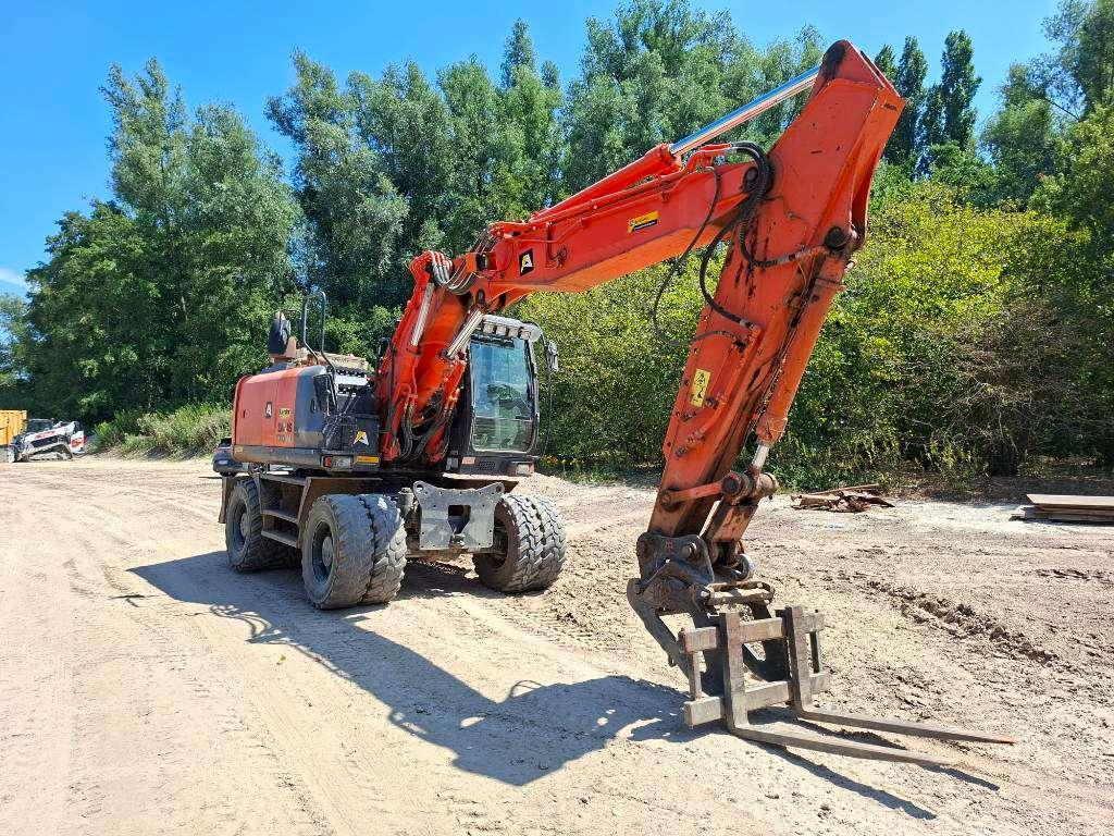 Hitachi ZX 170 W-5 B Photo 3
