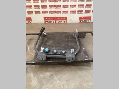Supporto luci pour Volvo FH16 550 6x4 en vente par Massucco T. Srl Area Ricambi