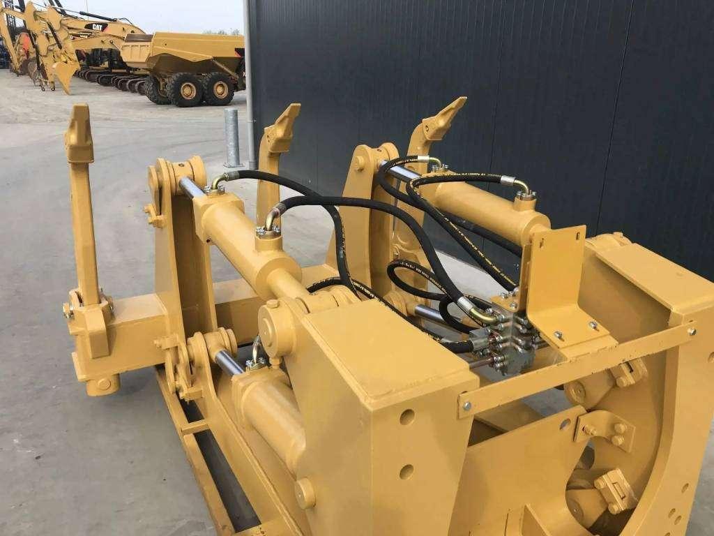 Caterpillar D7R Photo 6