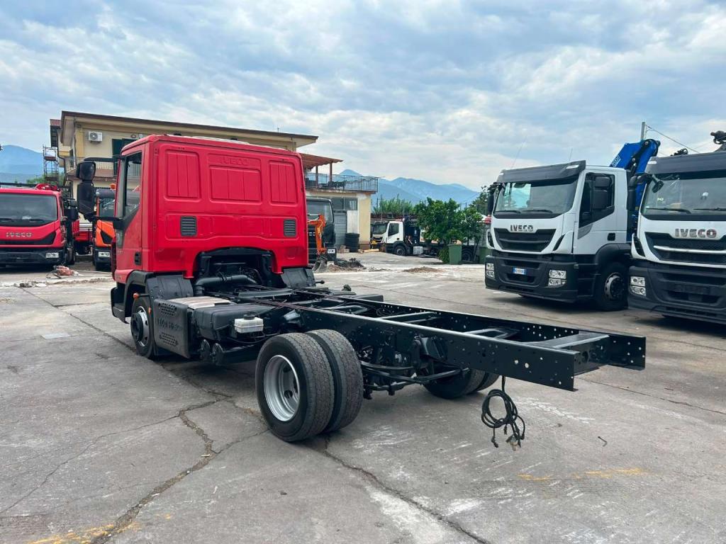 Iveco EUROCARGO 80-190 Photo 18
