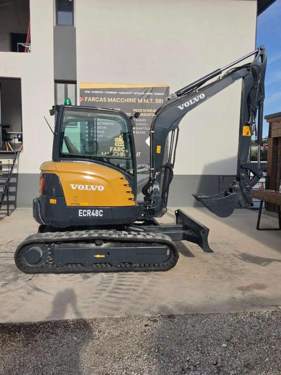 Volvo ECR48 Photo 2