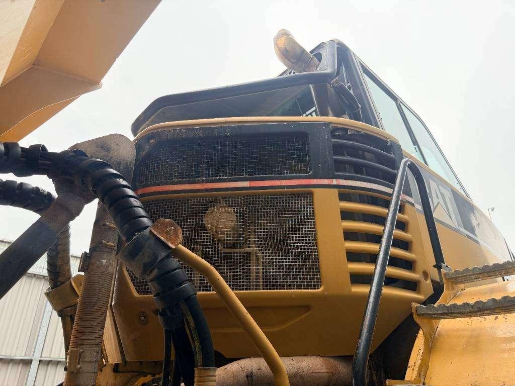 Caterpillar 735 Photo 23