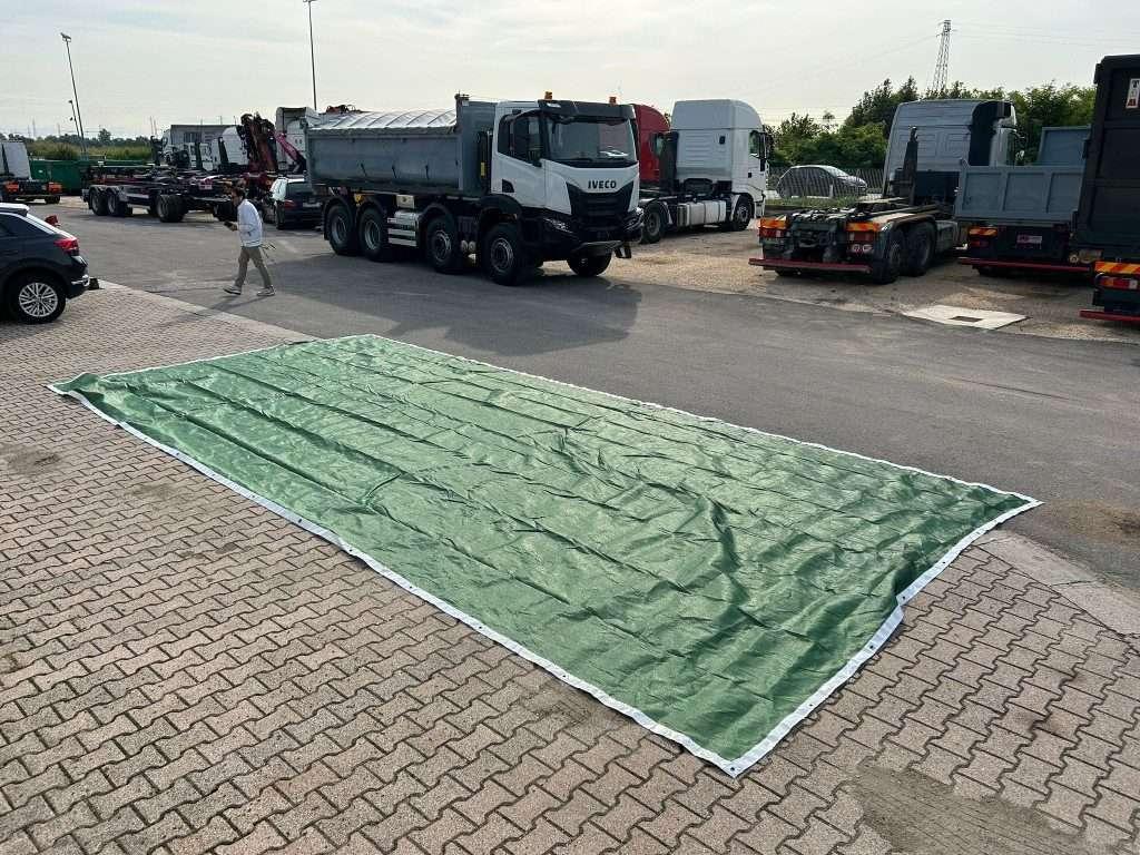 RETE ANTIGRANDINE NUOVA PER COPERTURA CONTAINERS Photo 2