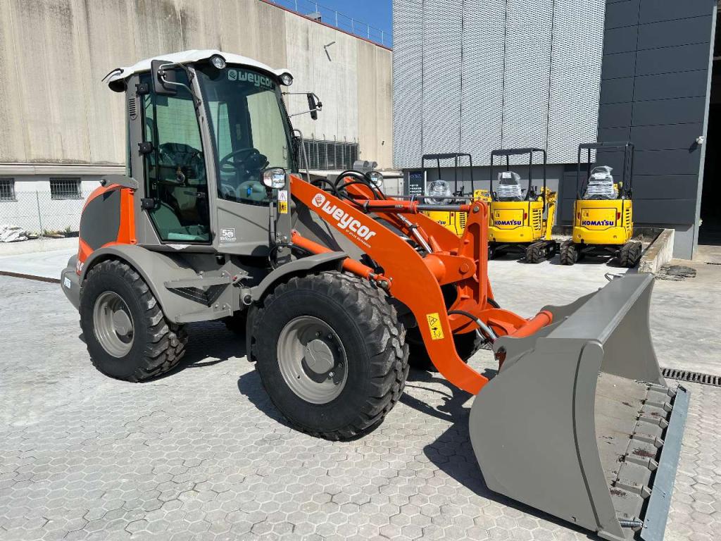WEYCOR AR440 Photo 1