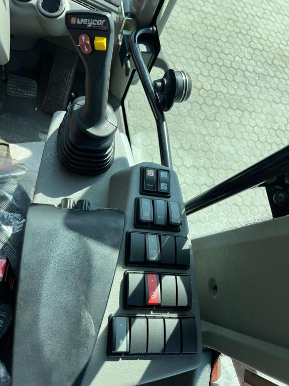 WEYCOR AR440 Photo 13