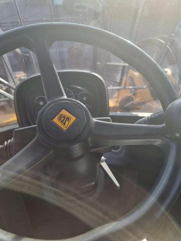 JCB 437HTT4 Photo 11