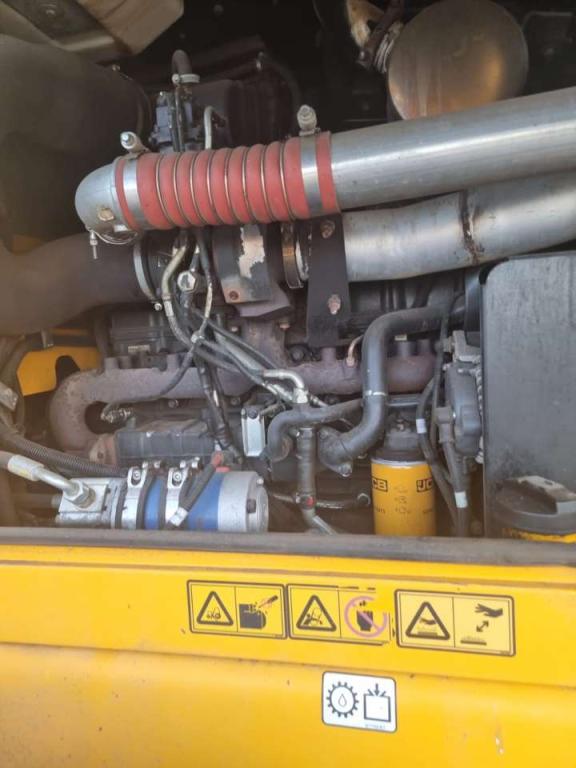 JCB 437HTT4 Photo 13