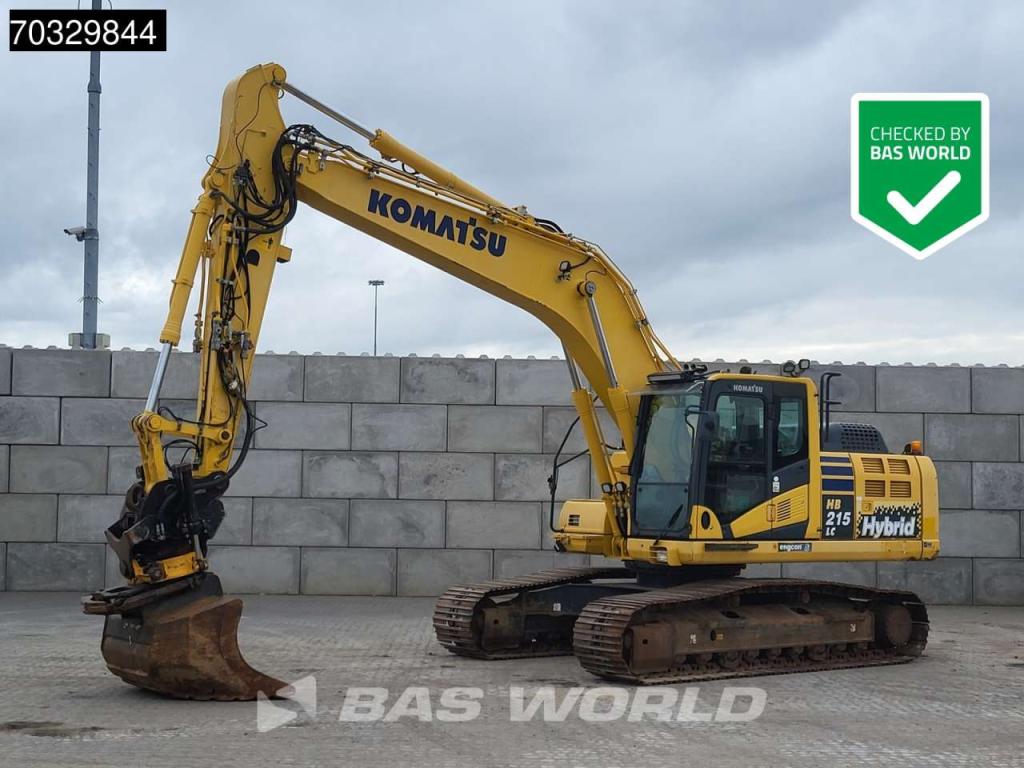 Komatsu HB215 LC -2 Photo 1