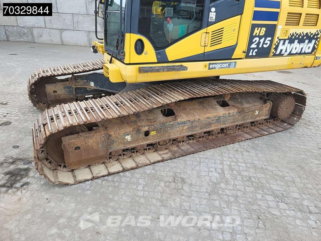 Komatsu HB215 LC -2 Photo 20