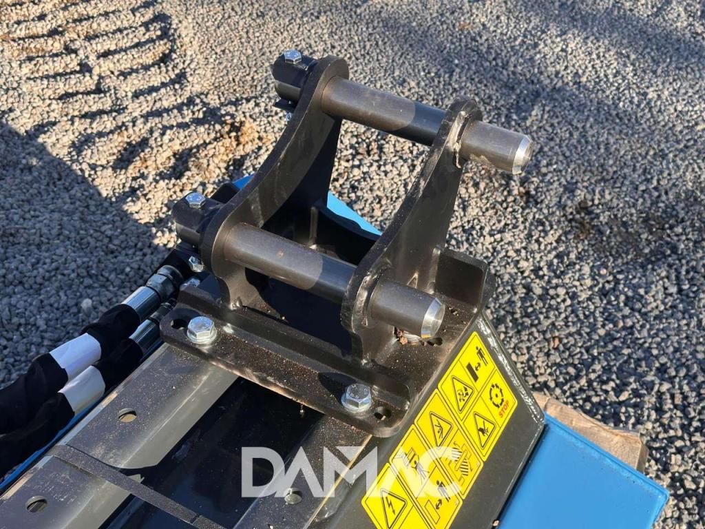 C4 B90 Photo 7