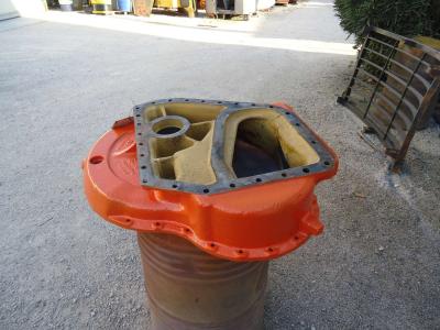 Entretoise gauche du réducteur final pour Fiat Allis FL14C - AD14C - (CODICE 79000665) en vente par OLM 90 Srl