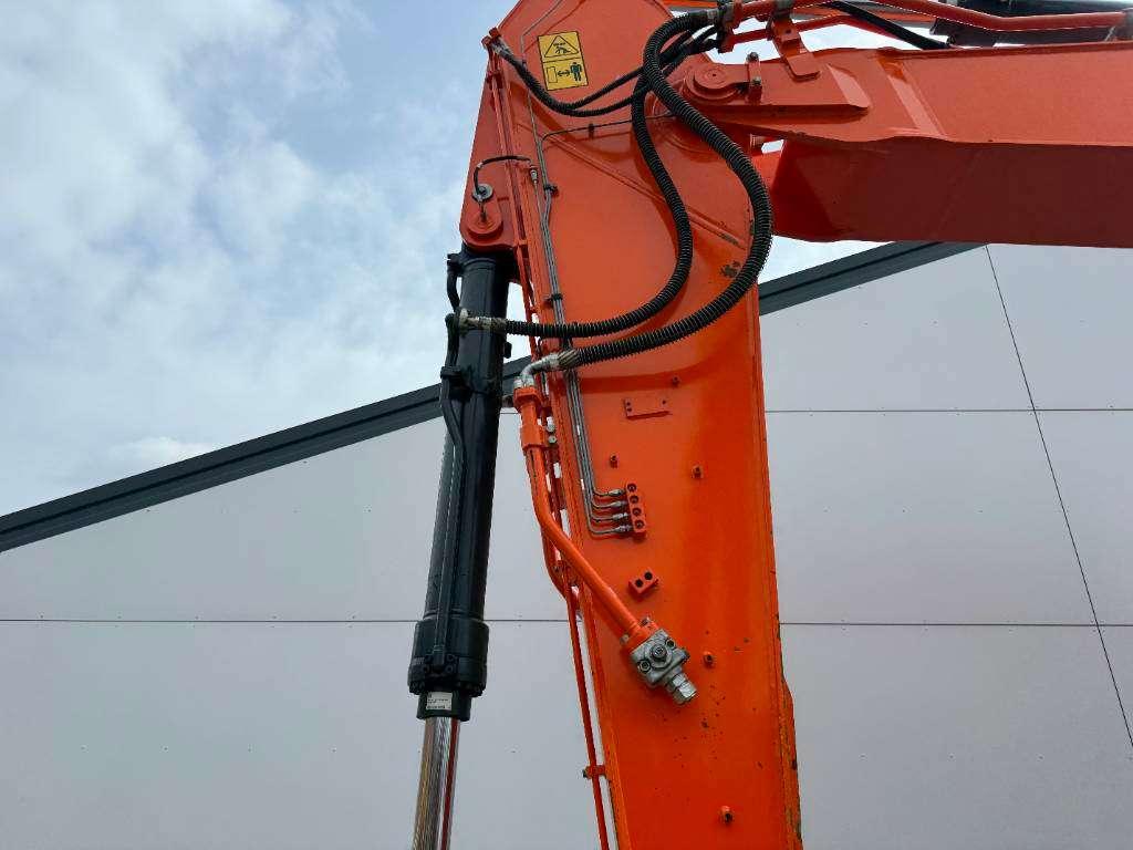 Doosan DX300LC-5 - Hammer Lines / Rear + Side Camera Photo 15