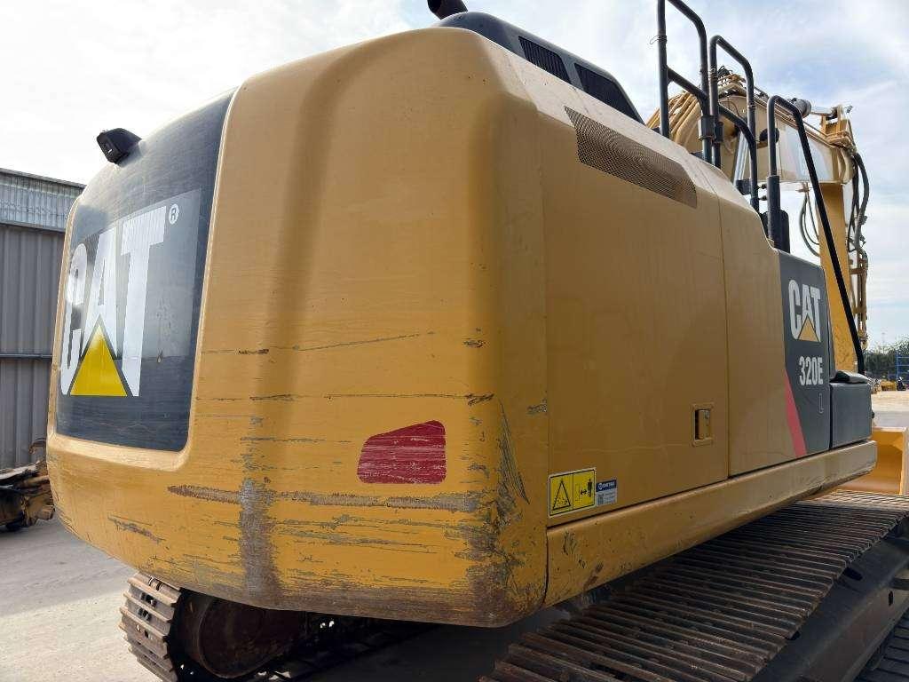 Caterpillar 320E L Photo 6