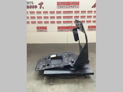 Support moteur pour JLG LIFT 450 AJ en vente par Massucco T. Srl Area Ricambi