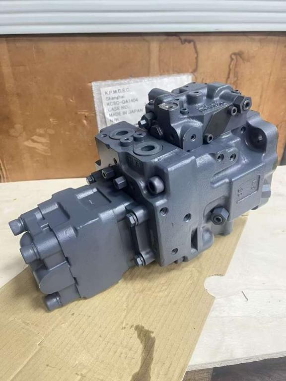 Komatsu PC35MR-2 Photo 3
