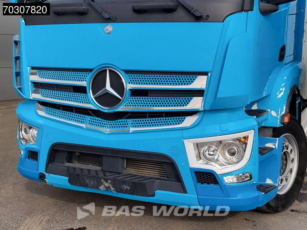 Mercedes-Benz Actros 1824 Actros 4X2 18tonner Air suspension 2000kg Ladebordwand Automatic Euro 6 Photo 19