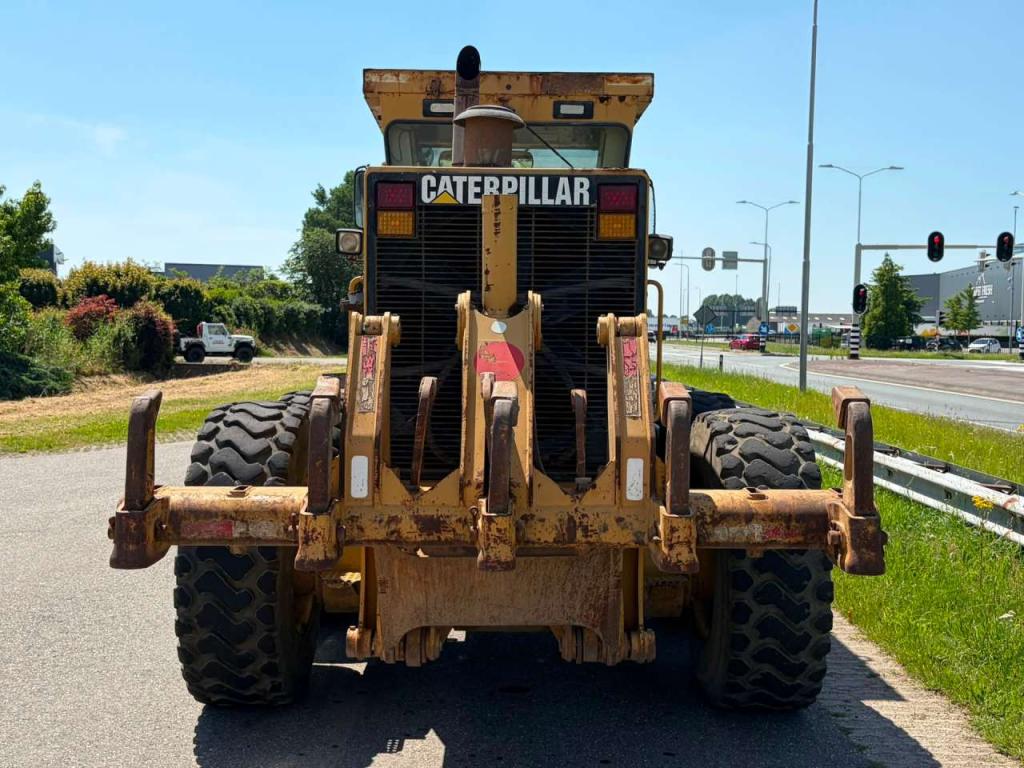 Caterpillar 140H Photo 4