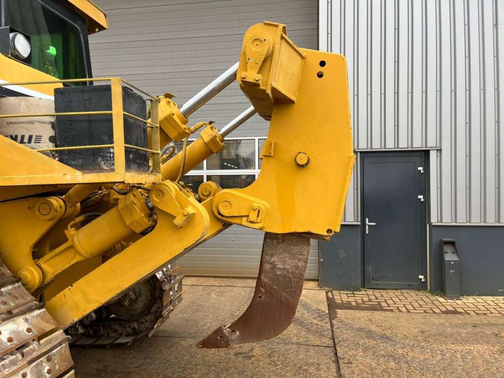 Caterpillar D8R - Single shank ripper Photo 9