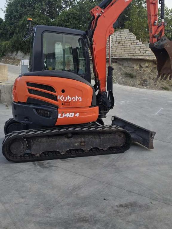 Kubota U48-4 Photo 3
