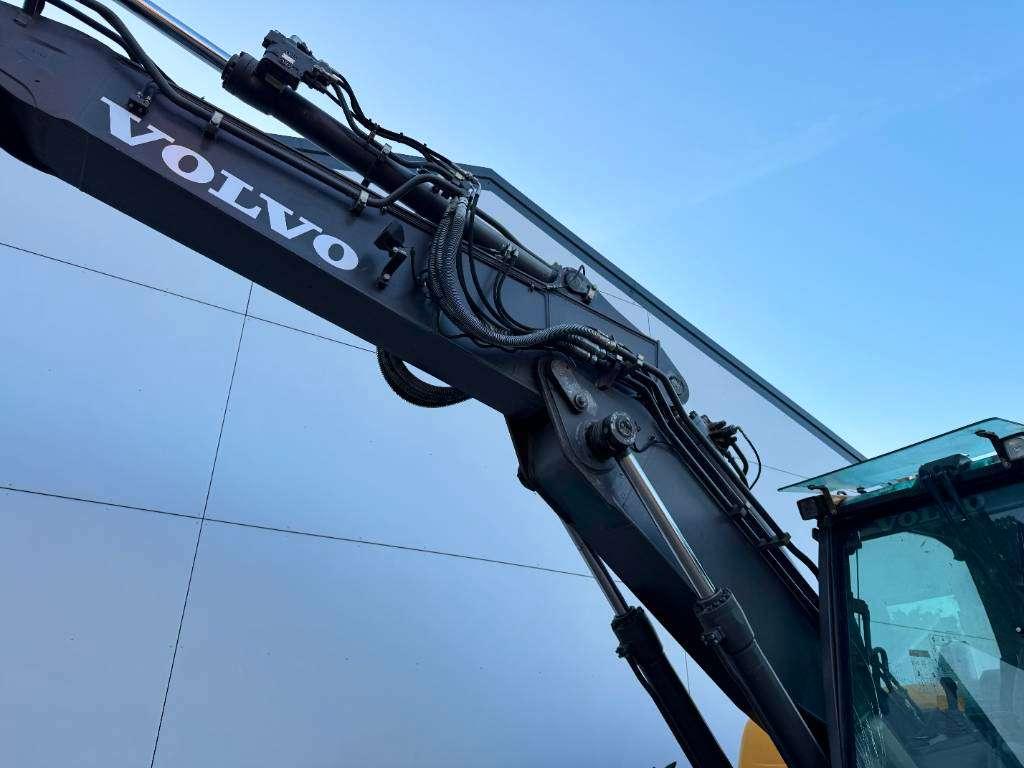 Volvo EC180DL - Triple Boom / Hammer Lines Photo 18