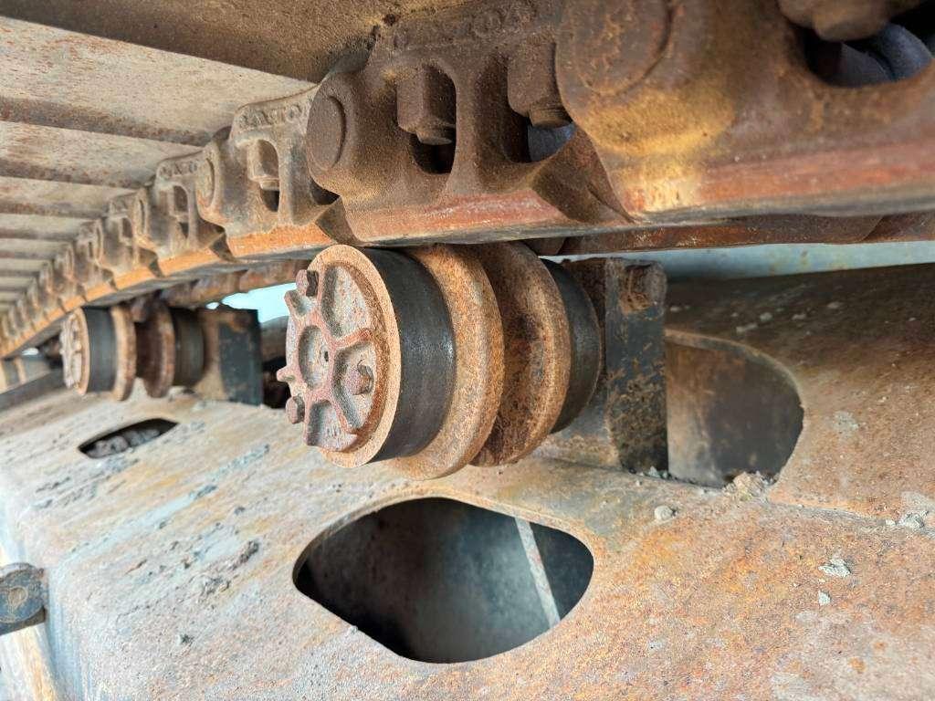 Volvo EC180DL - Triple Boom / Hammer Lines Photo 24