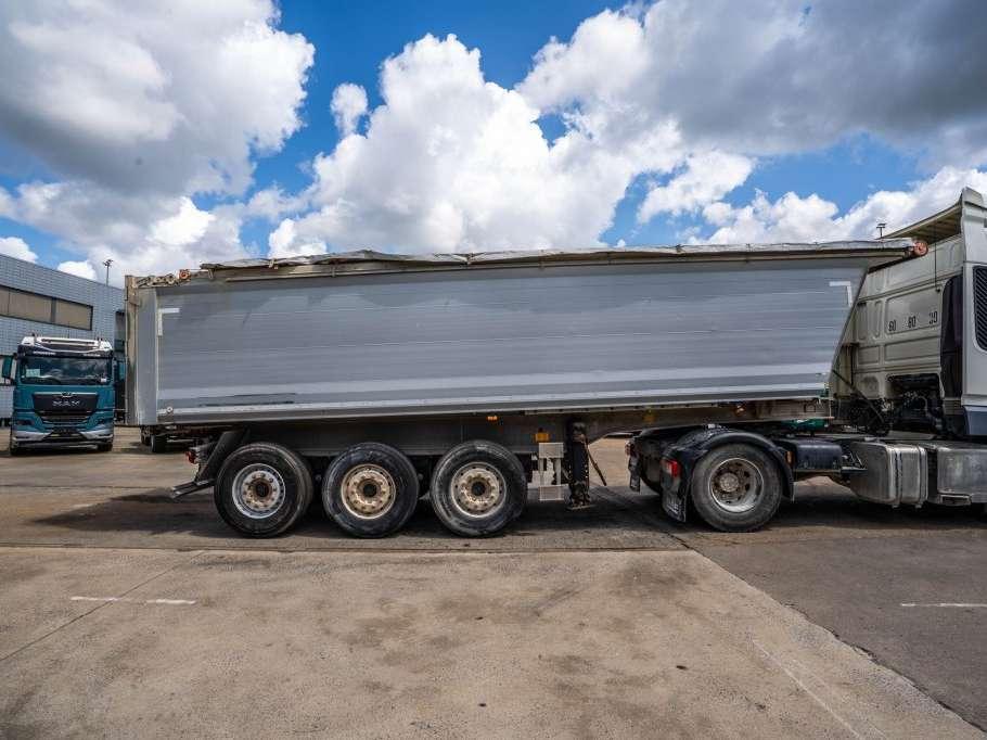 Benalu C39C17-ALU + BACHE - 30m3 Photo 3