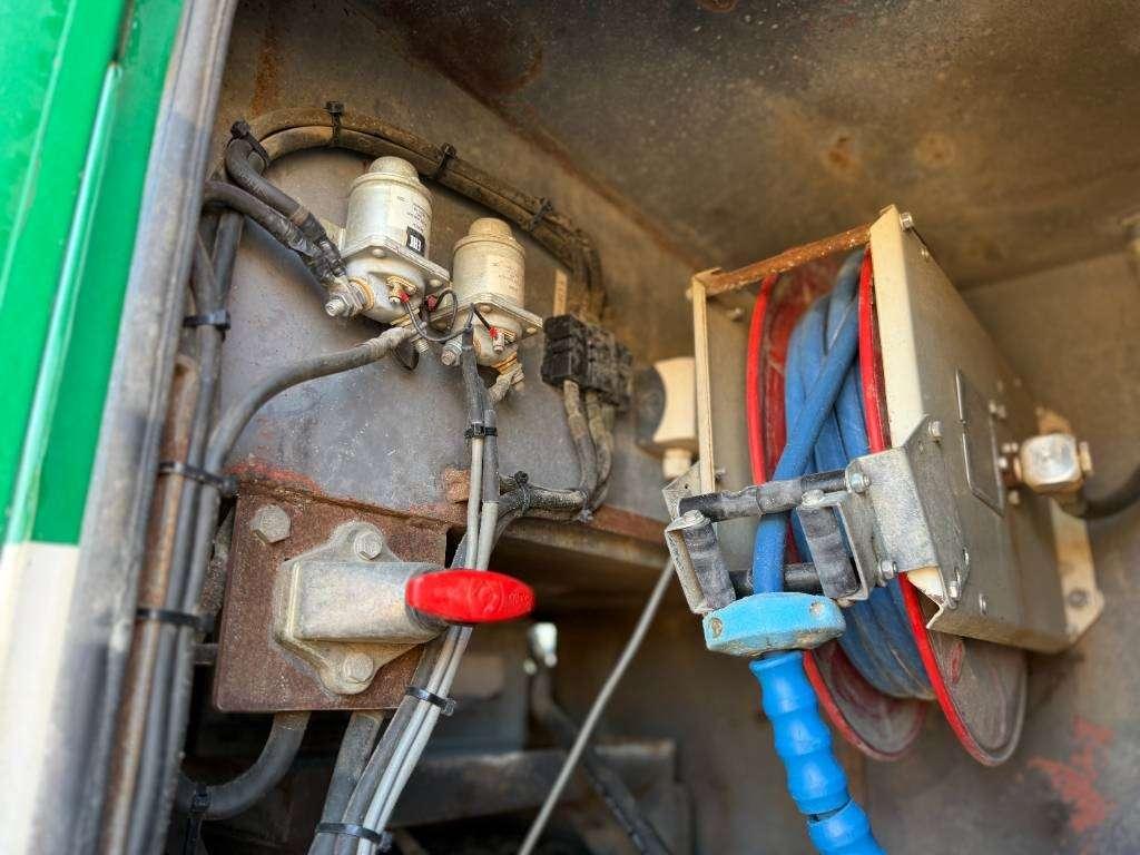 Hitachi KH150GLS-2 - 30.3m Drill / Powerpack / Hydr Tracks Photo 24