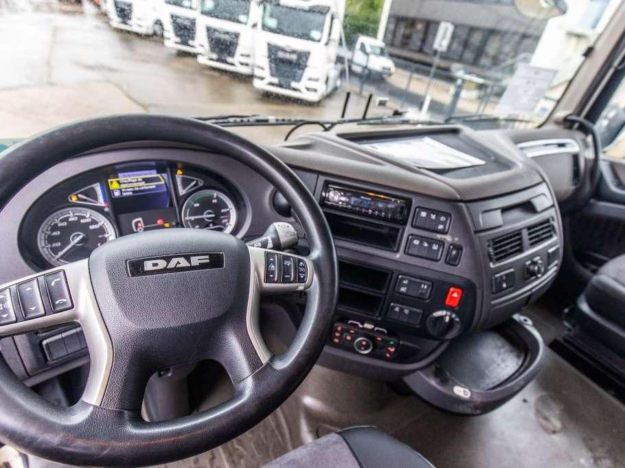 Daf XF 450-6x2 Photo 14