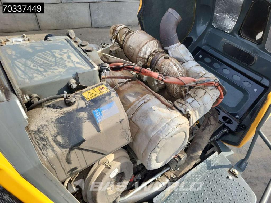 Liebherr L550 Photo 21