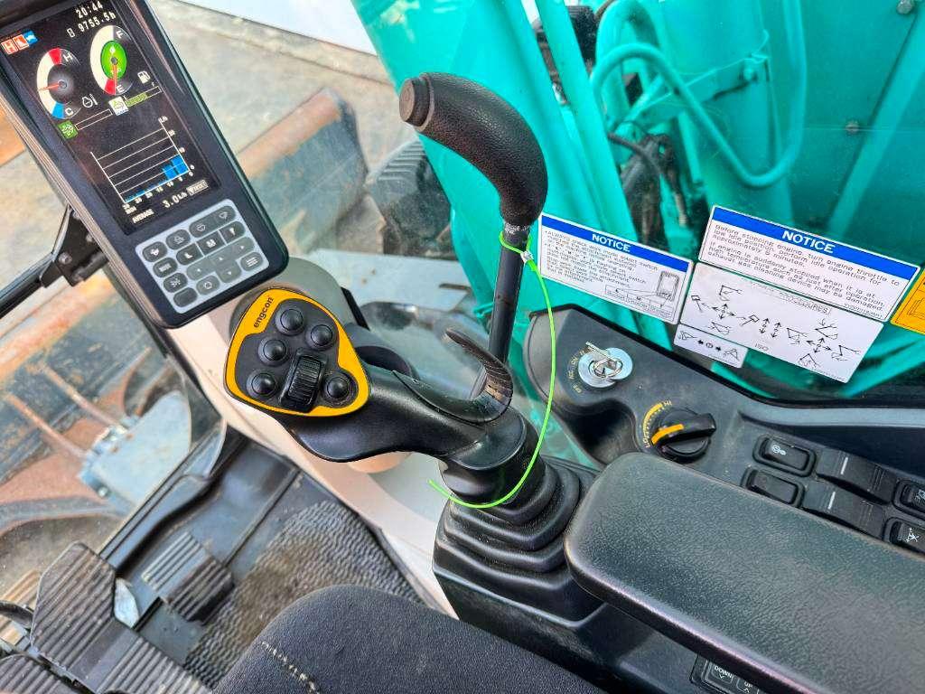 Kobelco SK230SRLC-5 - Tilting Bucket / Automatic Greasing Photo 13