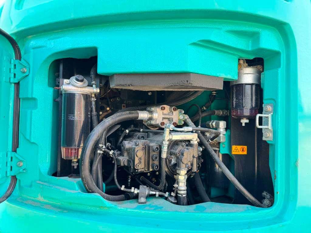 Kobelco SK230SRLC-5 - Tilting Bucket / Automatic Greasing Photo 29
