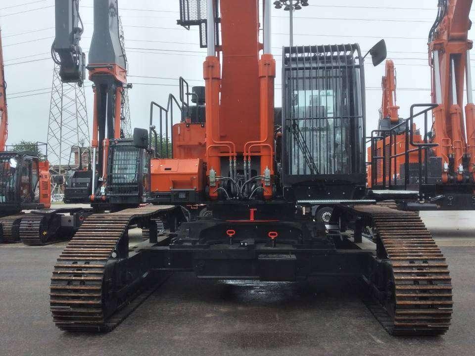 Hitachi ZX490LCH-7 Photo 2