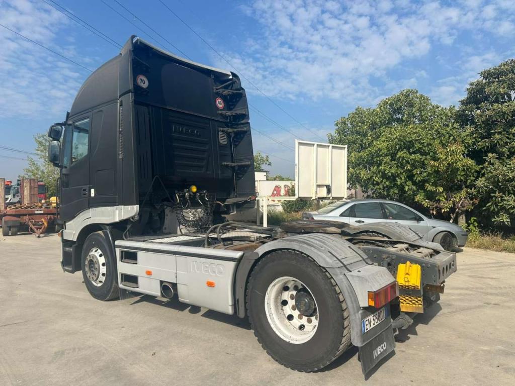 Iveco Stralis 500 Photo 4