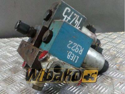 Vickers D64V52ALJNUH620 en vente par Wibako