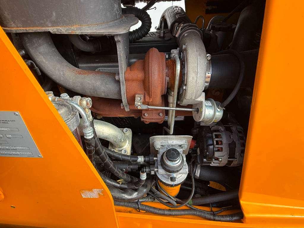JCB 3DX / 3CX (92HP) Super Eco Xpert Photo 30