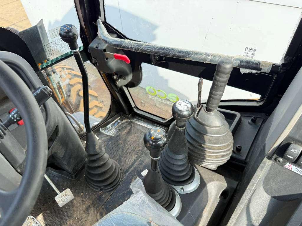 JCB 3DX / 3CX (92HP) Super Eco Xpert Photo 9