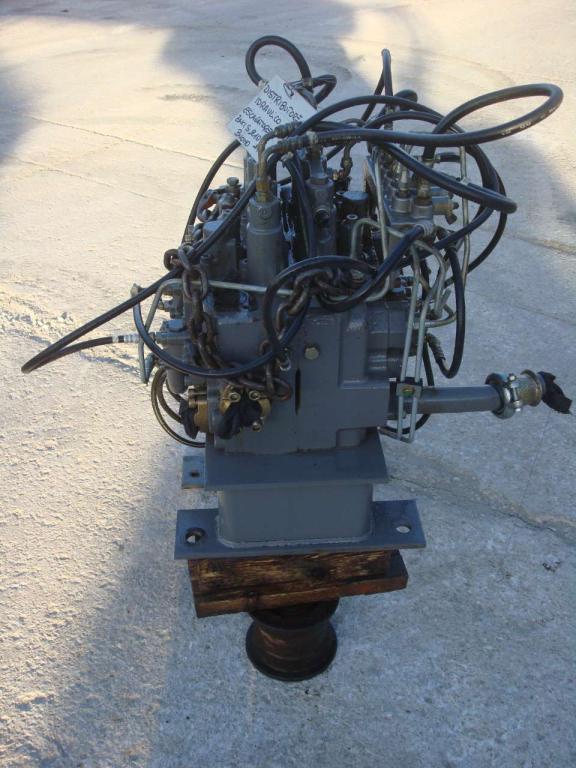 Distributeur hydraulique pour ZAXIS 210.3  E 240.3 Photo 2
