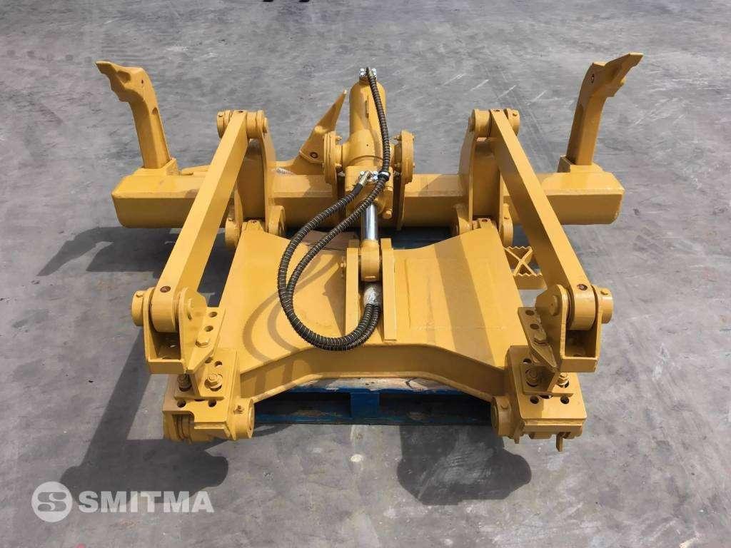 Caterpillar D6N Photo 3