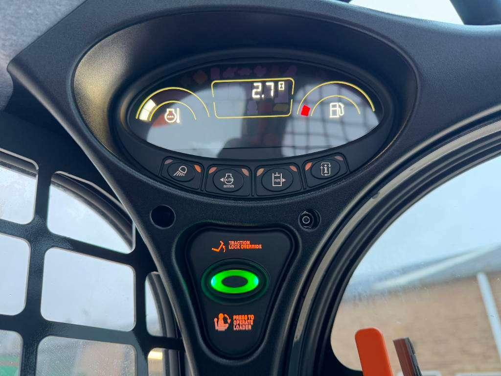 Bobcat S510 - New / Unused / Closed Cabine / AC Photo 19