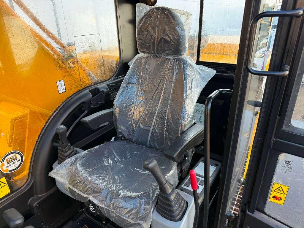 JCB 205 *2026 Model* - New / Unused / Hammer Lines Photo 8